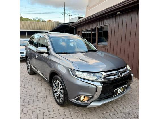 MITSUBISHI OUTLANDER 3.0 GT 4X4 V6 24V GASOLINA 4P AUTOMÁTICO